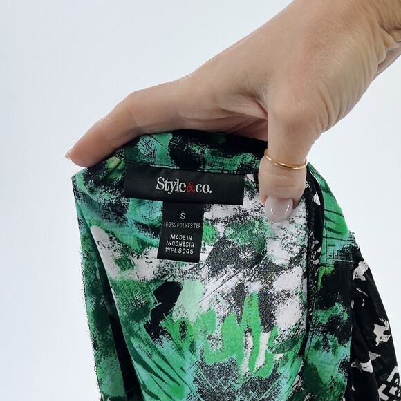 Style & Co. Green Floral Peplum Quarter Sleeve Top Size Small - Picture 4 of 4